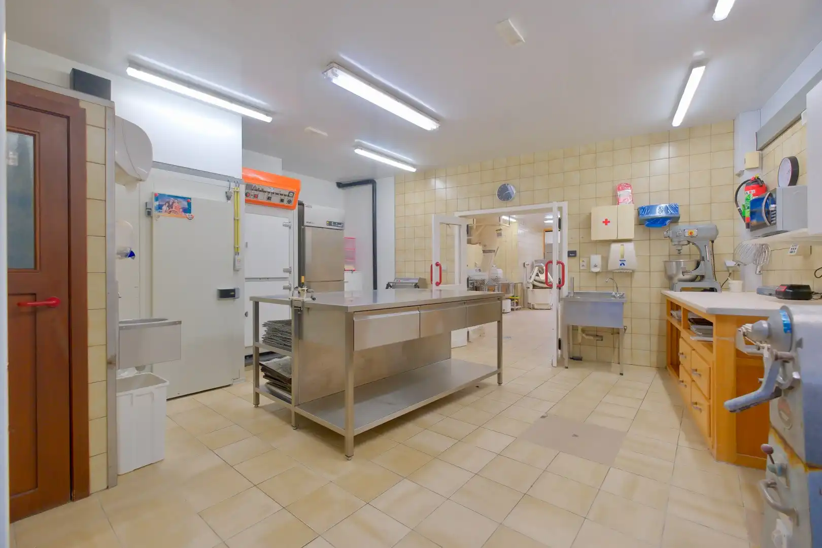 Lichtervelde - Handelswoning met 5 slpks op toplocatie! foto 10