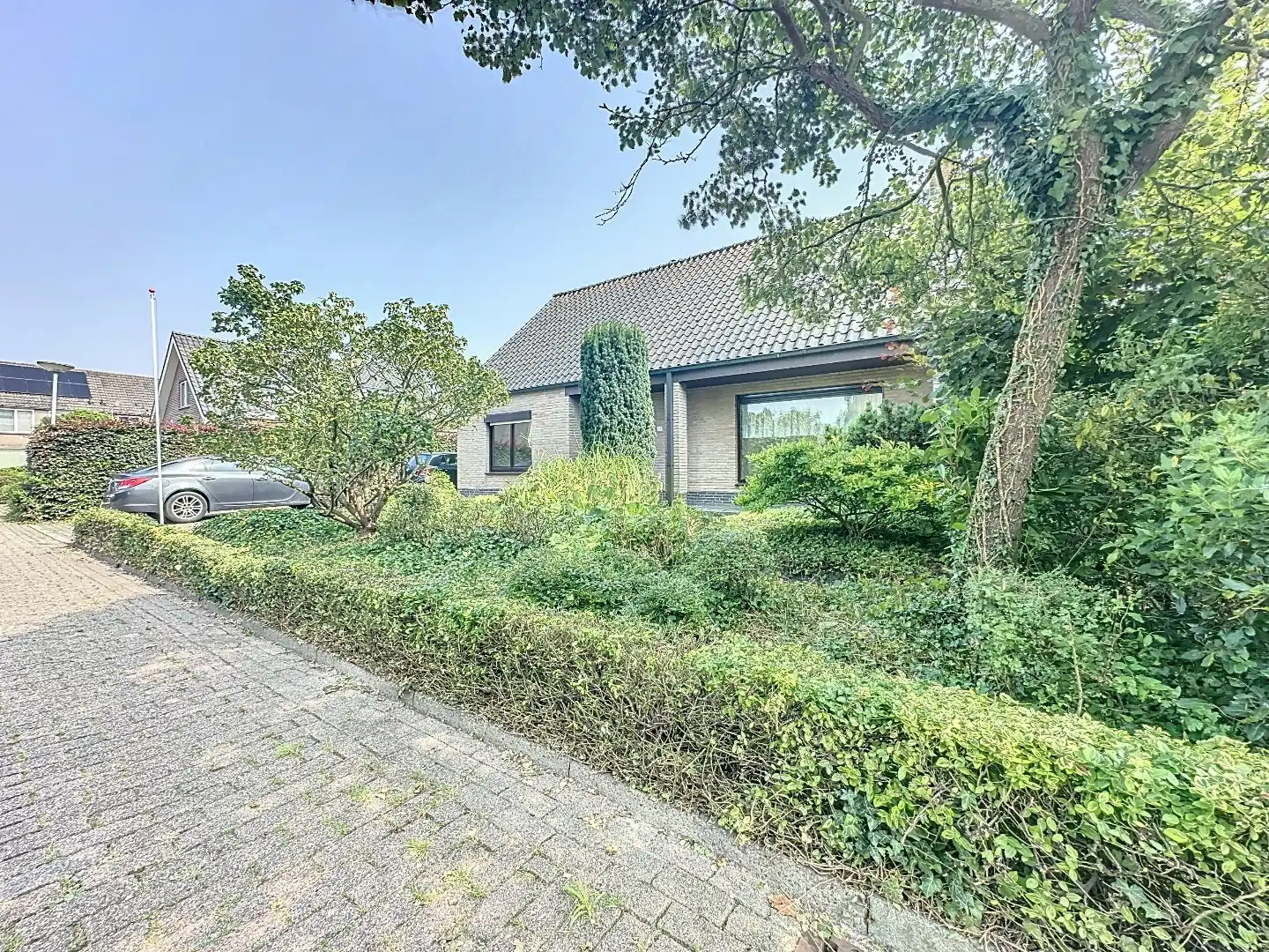 Ruime semi-bungalow in centrum Sluis  foto 5