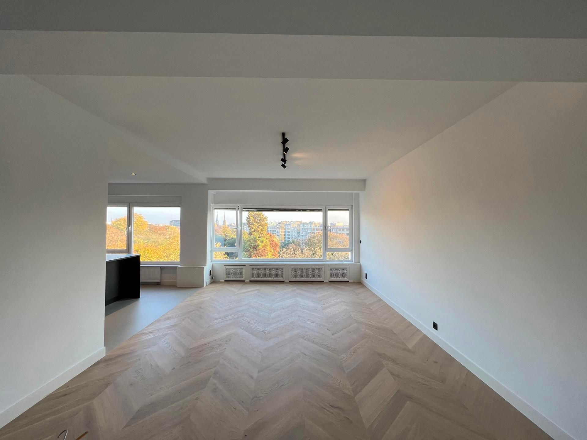 Gerenoveerd appartement met zicht op het park foto 7