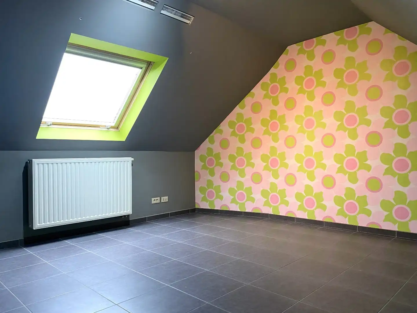 GEZELLIGE RIJWONING MET 3 SLPKS | KOER EN TERRAS foto 14