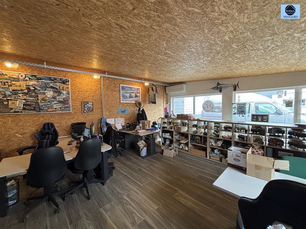 RUIME WONING MET LOODS foto 18