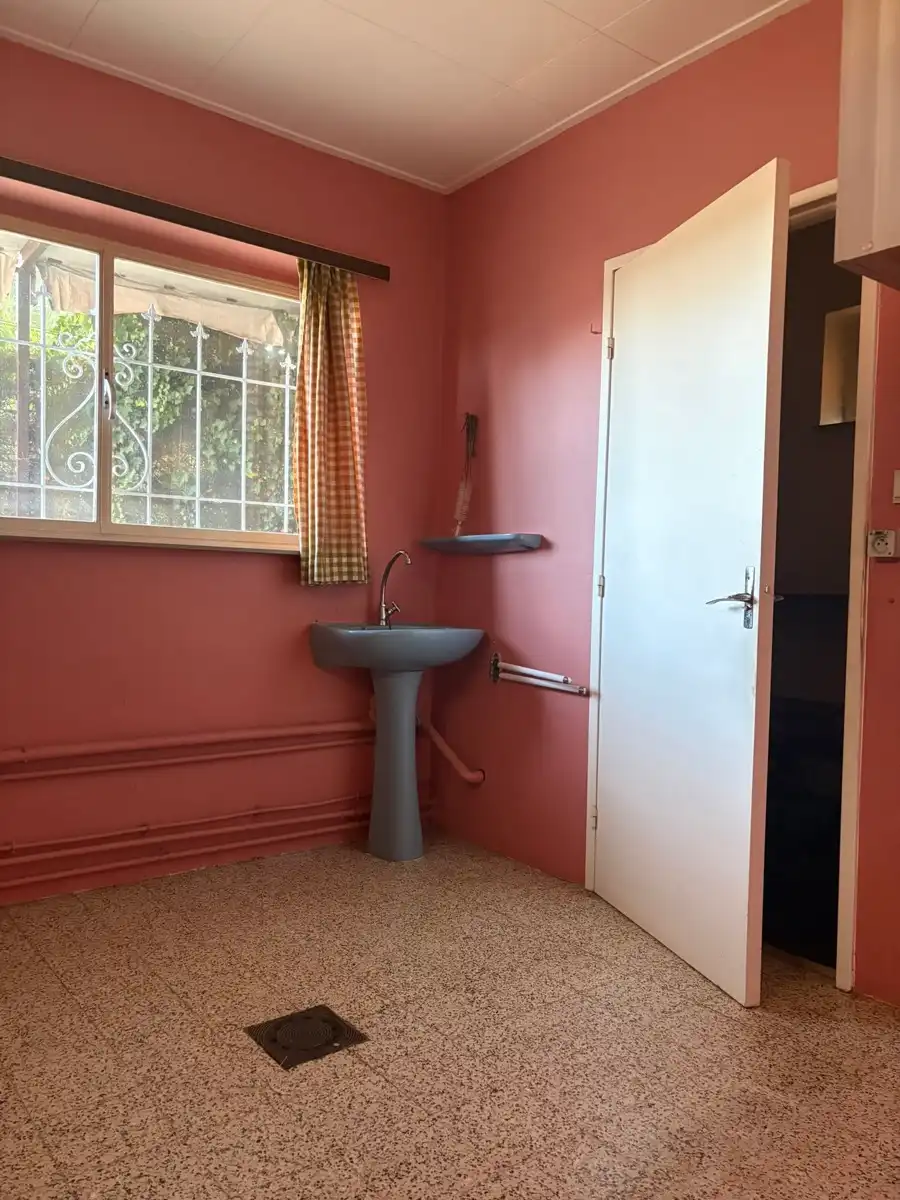 Ontdek zelf het potentieel van deze unieke woning! foto 9