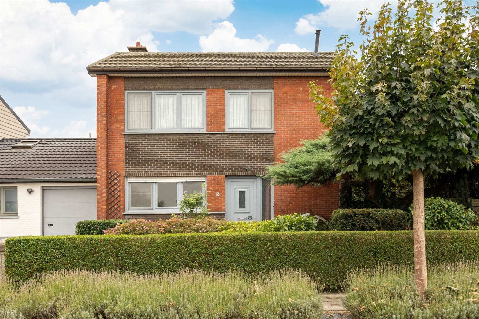 Halfopen woning met potentieel foto 21