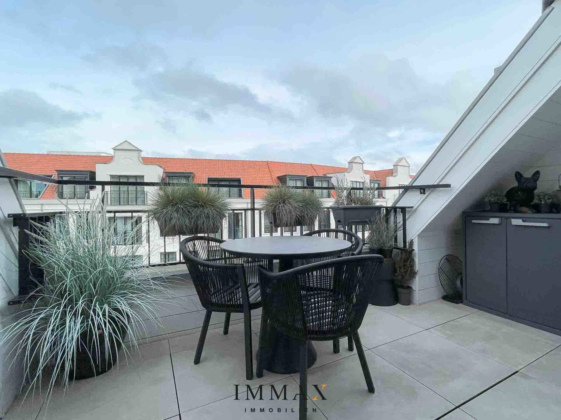 Moderne penthouse met 3 slpk en 2 zonneterrassen | Knokke foto 1