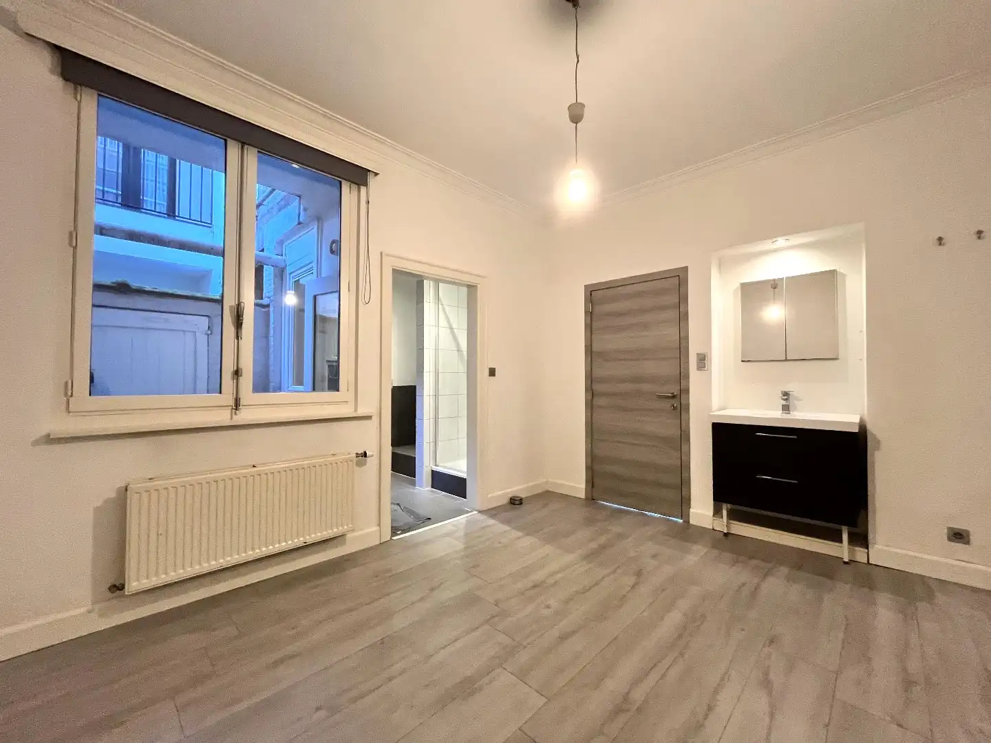 Gelijkvloersappartement met 1slpk en koer foto 9