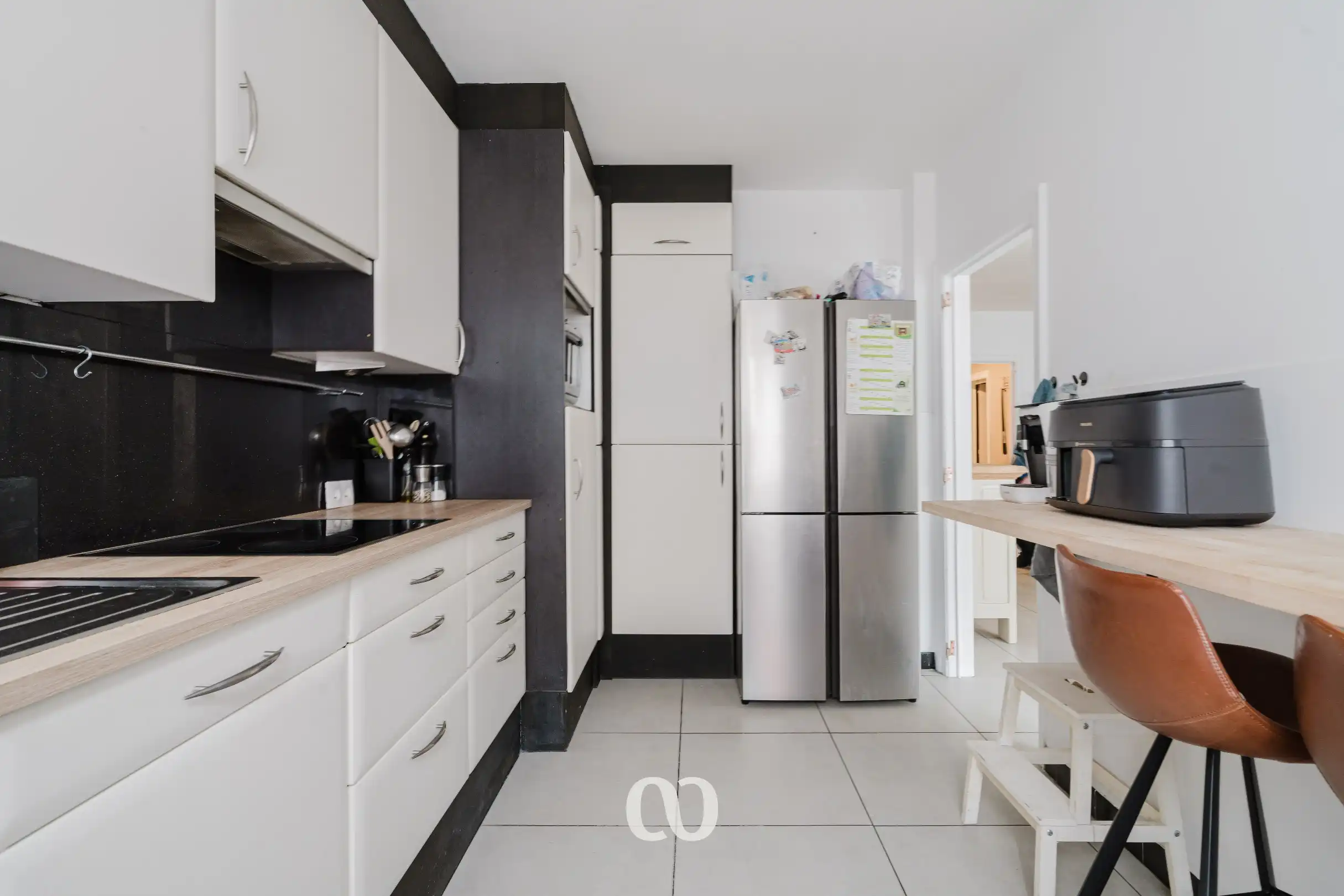 Gerenoveerd, ruim appartement op centrale ligging foto 4