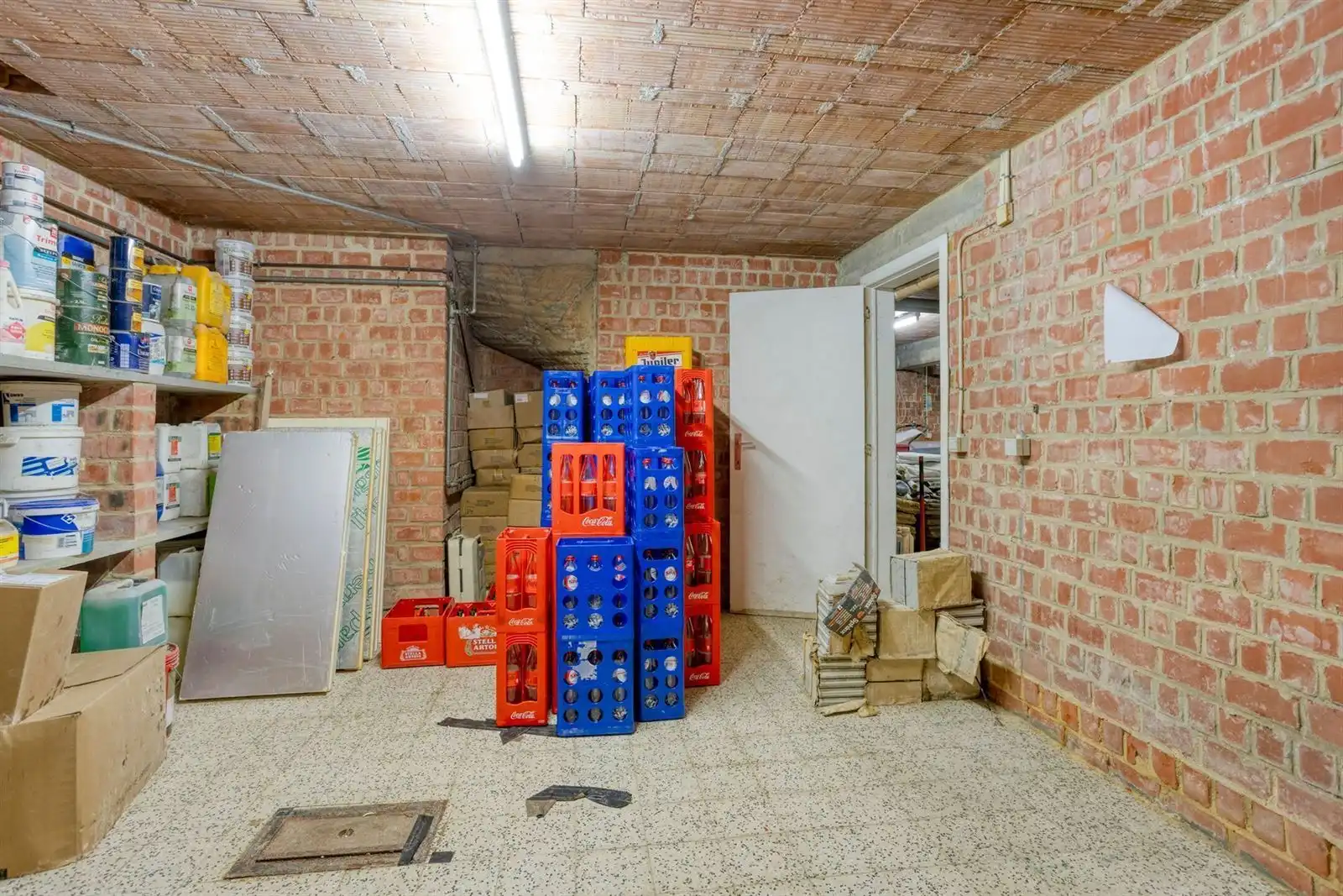 Villa op te frissen in hartje Pajottegem foto 21