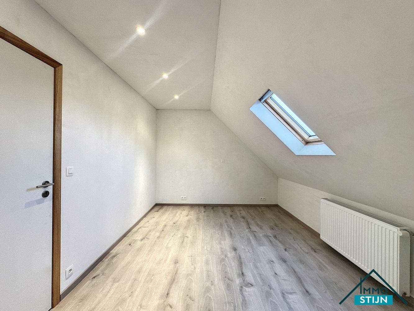 Gerenoveerde woning met 2 slaapkamers foto 5