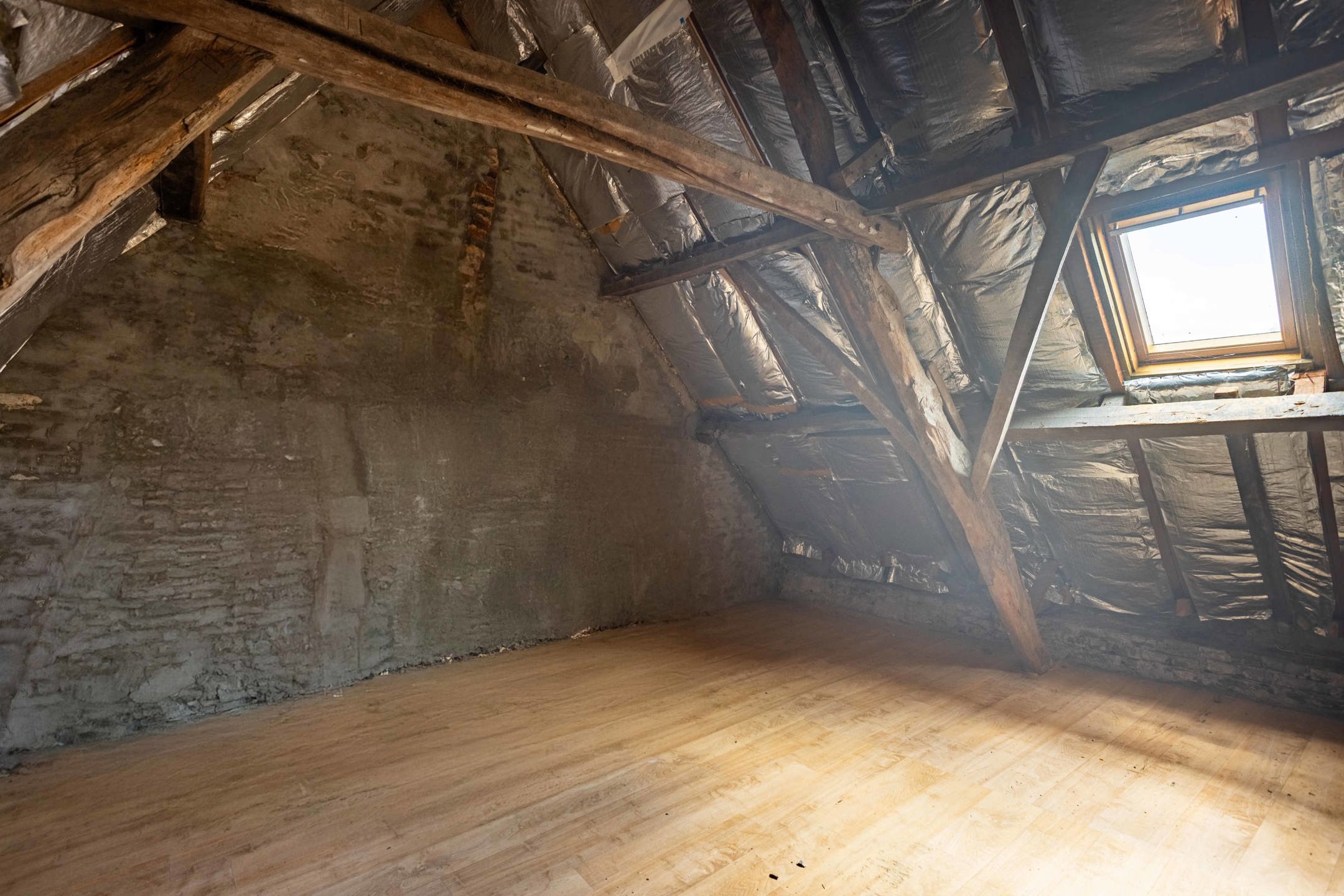 Uniek gelegen renovatieproject in het charmante Mullem foto 13