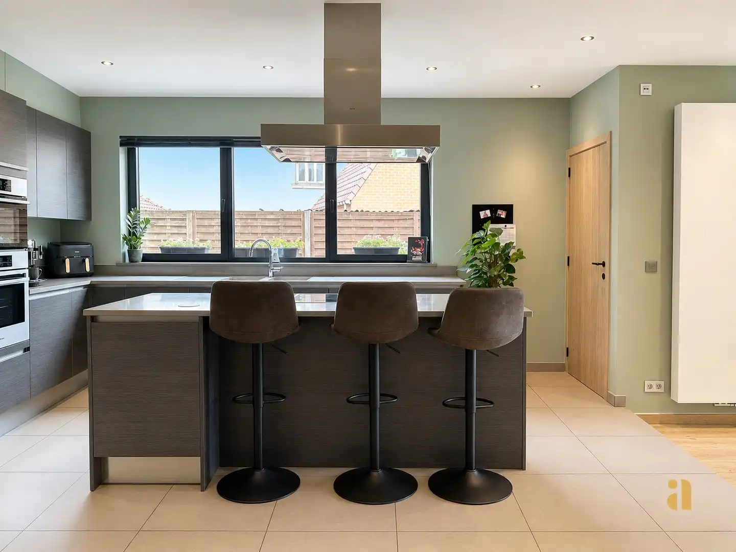 Recente woning, met ruimte voor de perfecte apero foto 8