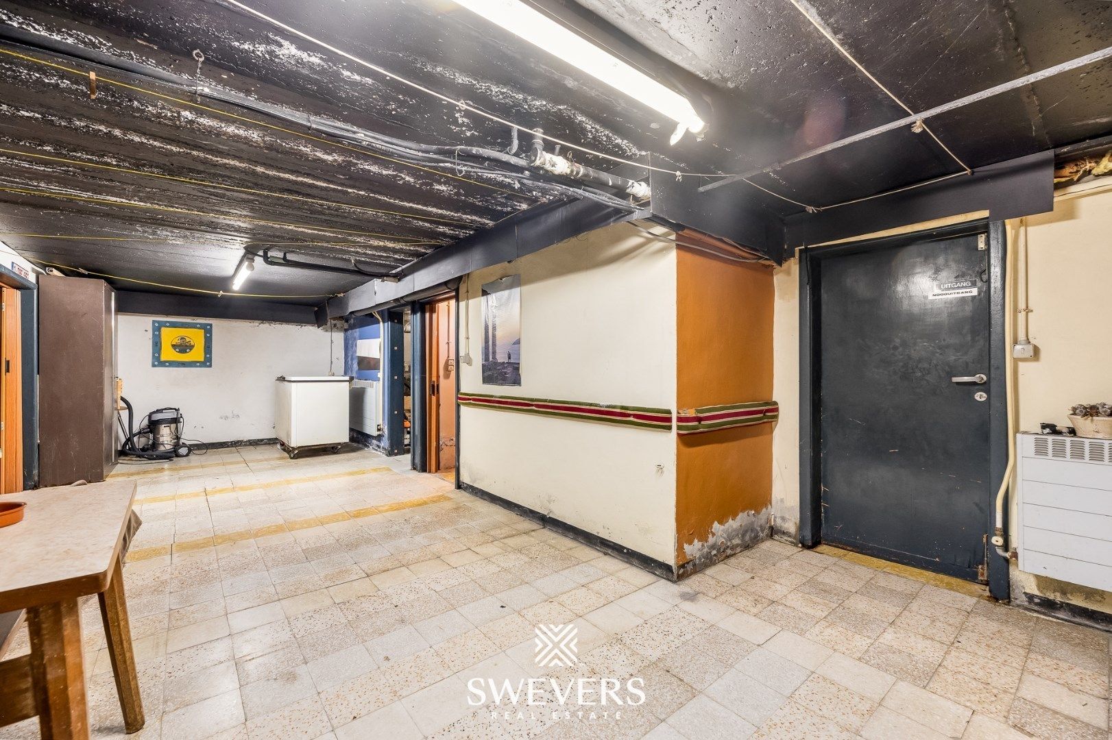 Gelijkvloerse woning met ruim magazijn op 34a 11ca foto 25