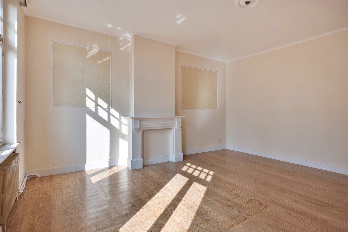 Te renoveren karaktervolle herenwoning op een prachtig perceel van 56 are. foto 15