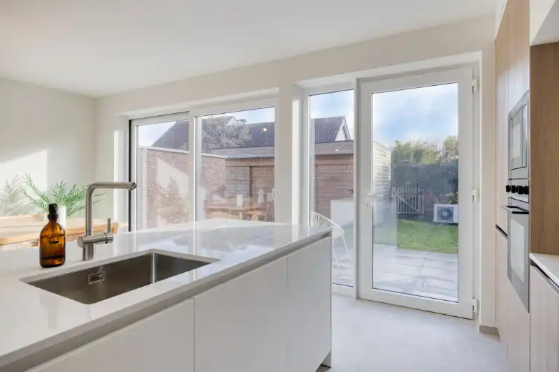 Instapklare nieuwbouwwoning in rustige groene omgeving. foto 11