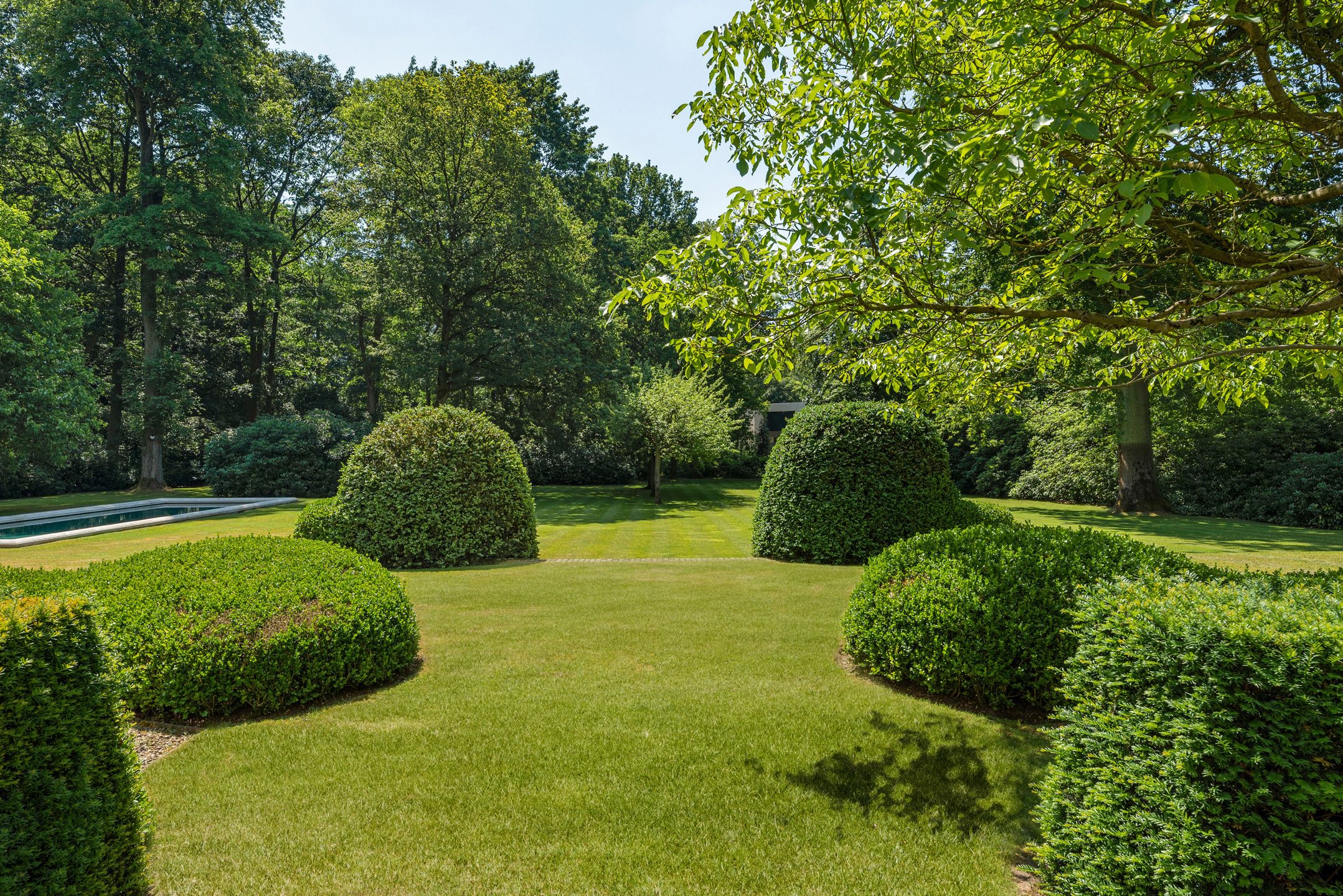 Hoogwaardig afgewerkte energiezuinige villa op ca. 6.264m²!  foto 3