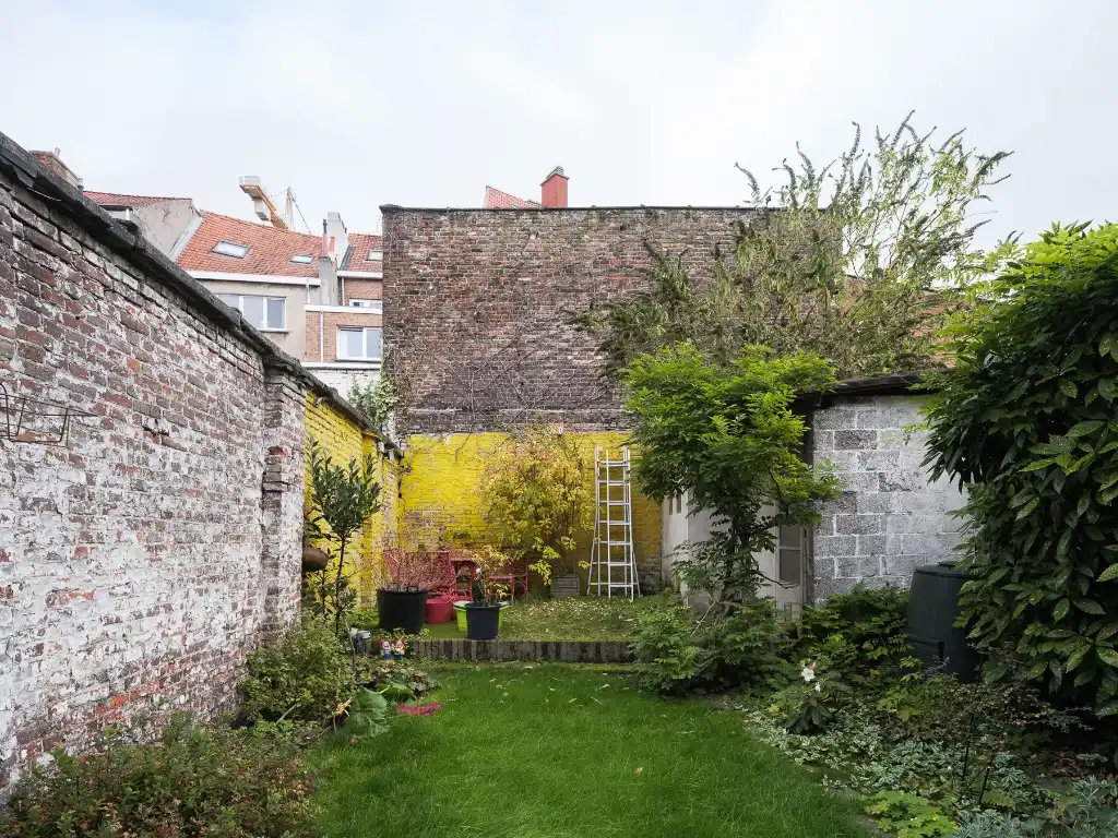 Te renoveren handelshuis (266 m²) met stadstuin. Wonen en werken in het centrum van Gent. foto 9