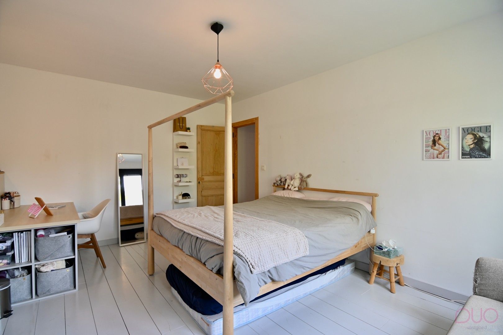 Exclusieve charmante vierkantshoeve in Gingelom met 5 slaapkamers,  drie afzonderlijke vakantiewoningen, grote schuur en achterliggende weide foto 23