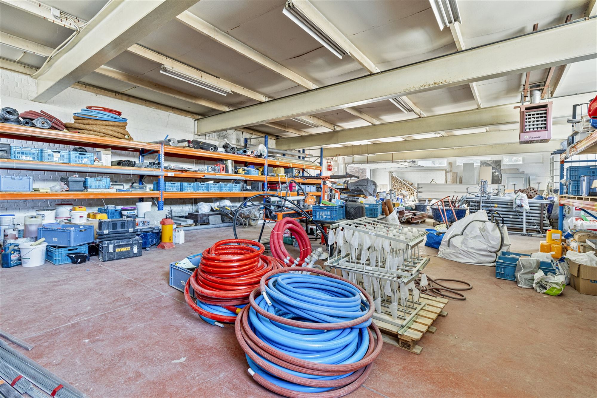 Multifunctionele opslagruimte van 325m² foto 3