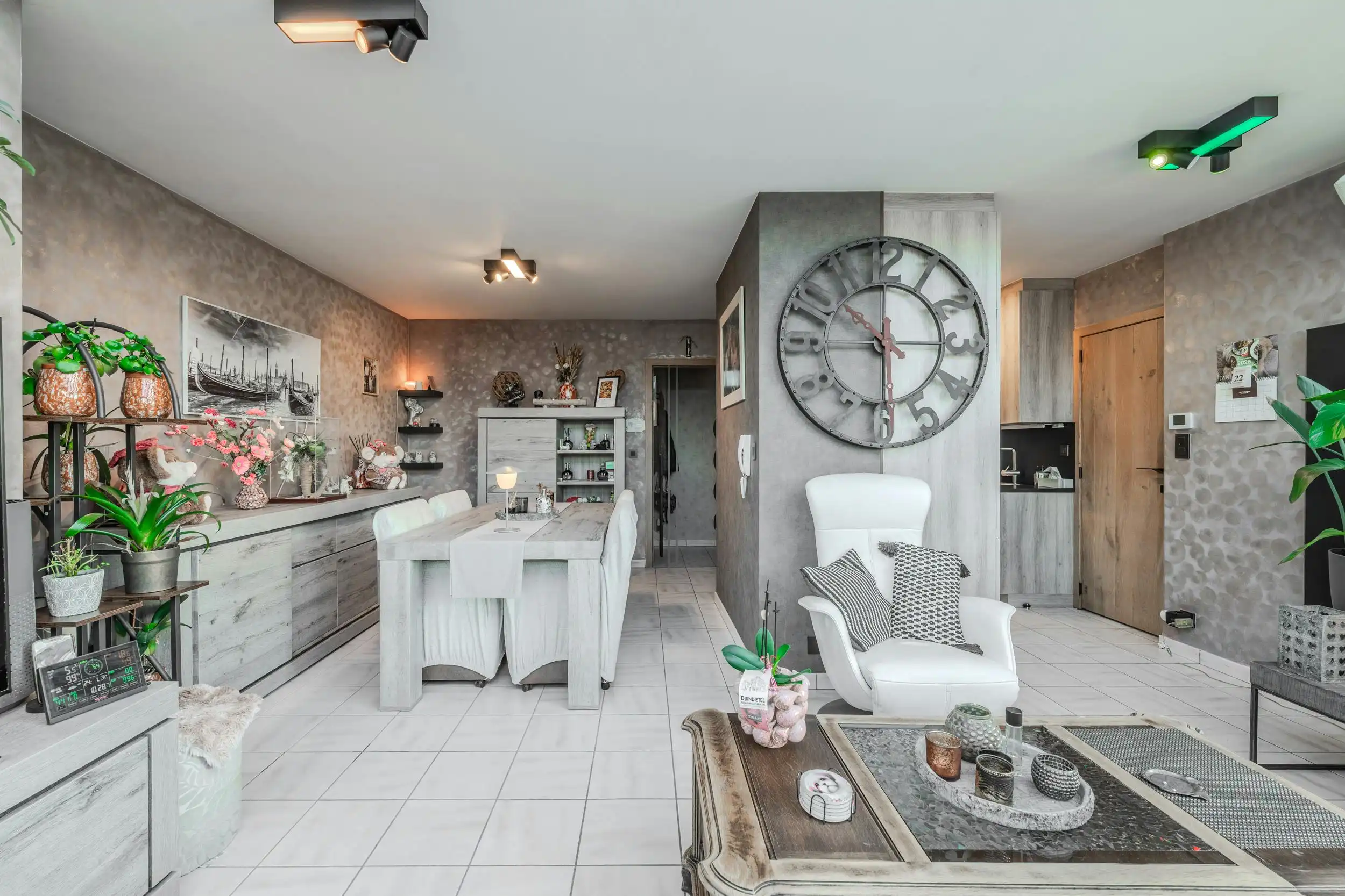 Lichtrijk dak-appartement te koop te Middelkerke! foto 14