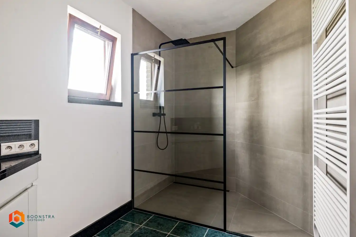 Gelijkvloerse woning met 2 slpkrs en zwembad te Bonheiden foto 17