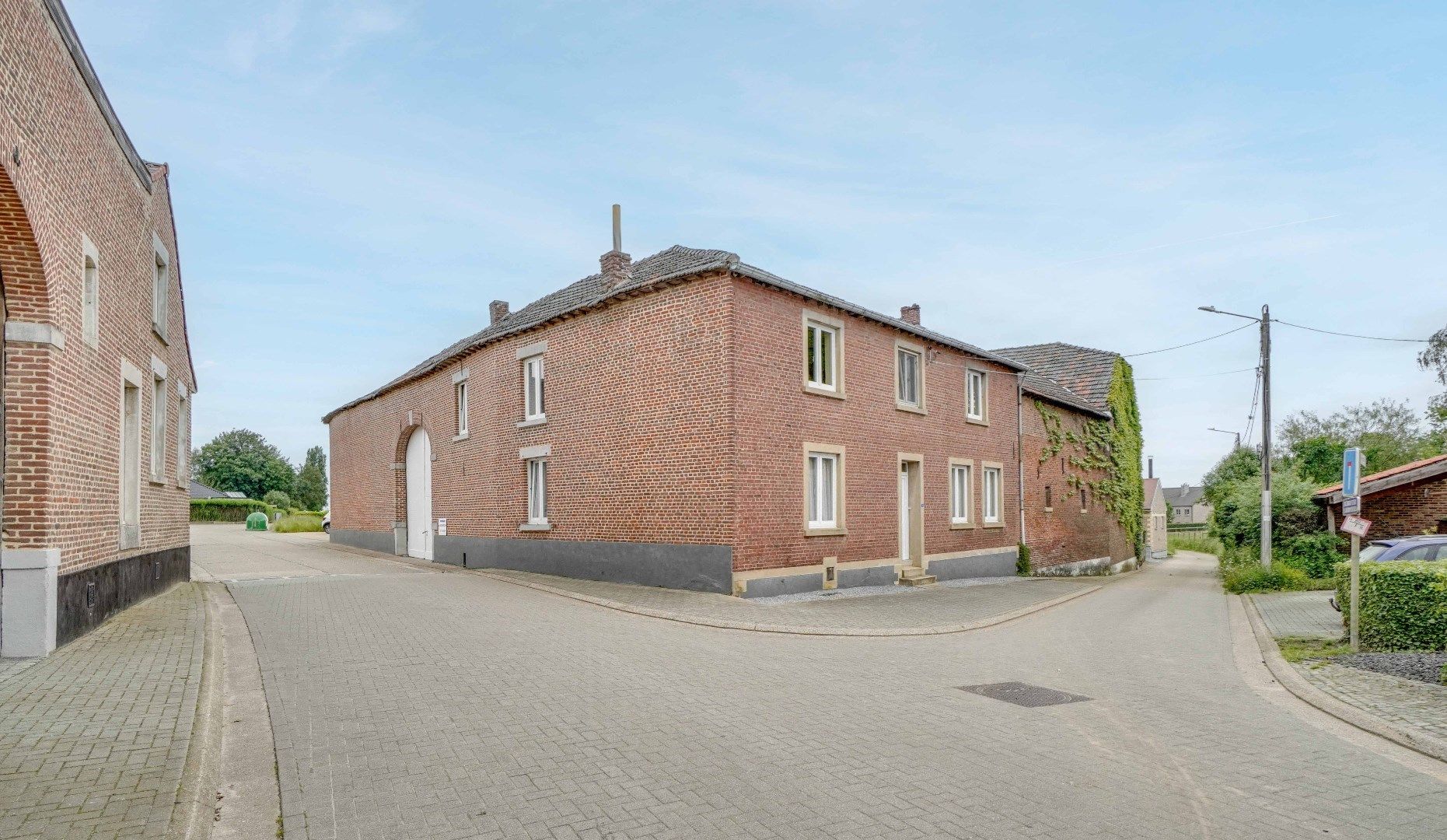 UNIEKE HOEVE MET BOUWLAND OP EEN PERCEEL VAN 36A 66CA IN HET GROENE KESSELT !  foto 34