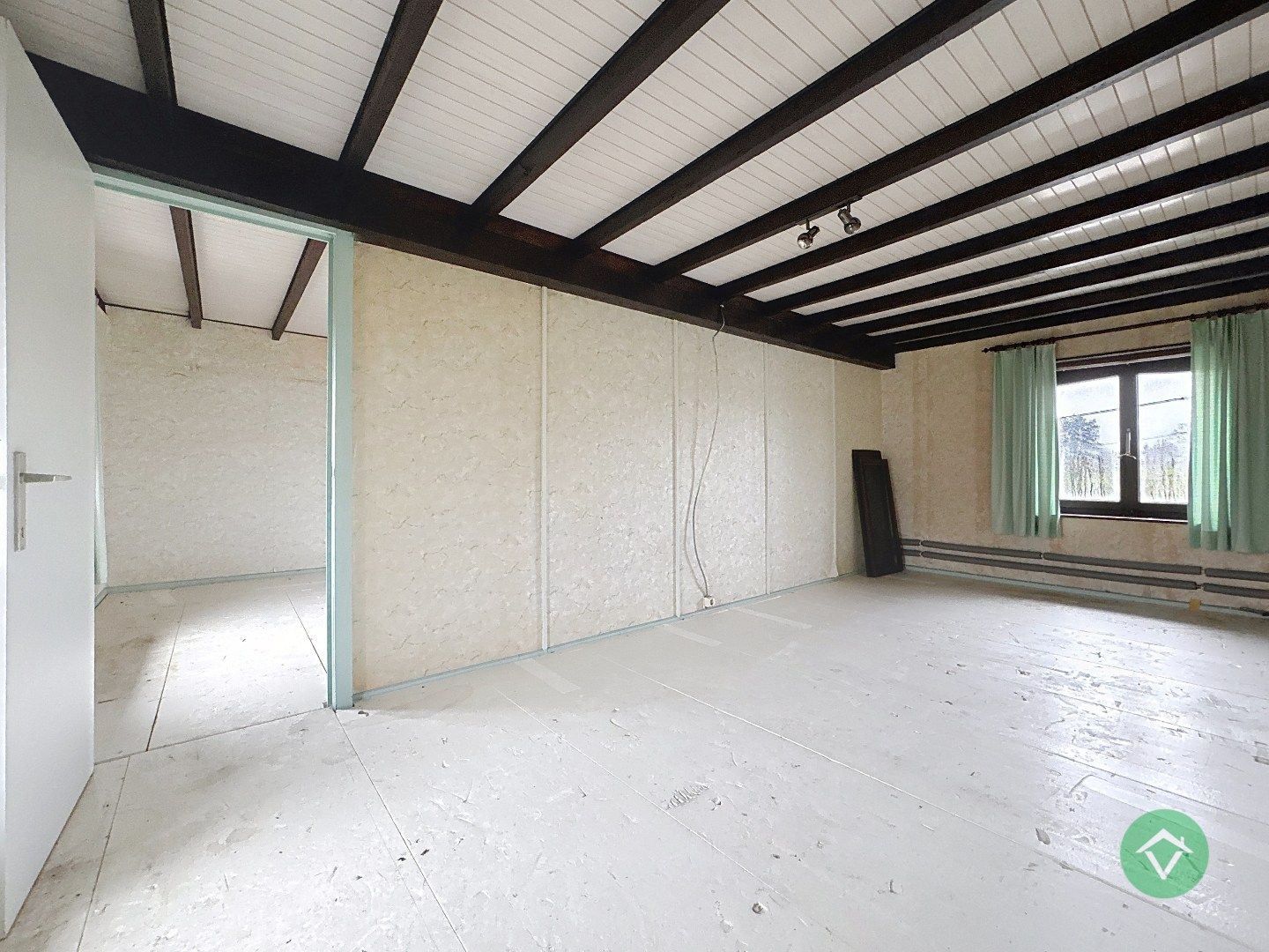 Alleenstaande woning met 4 slaapkamers te Koekelare foto 20