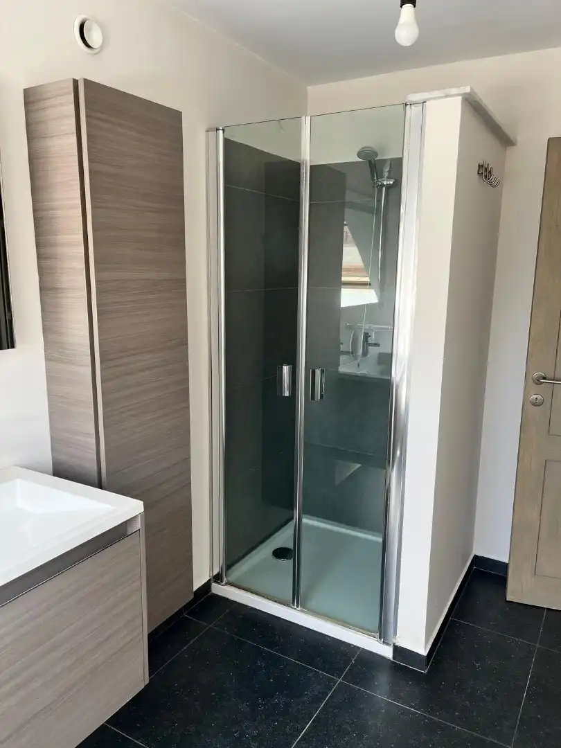 TE HUUR - Op zoek naar een instapklare en moderne woning in Mollem? Welkom Home! foto 14