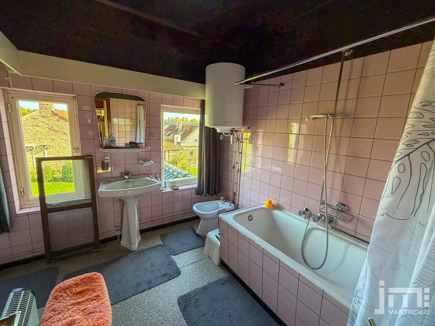 Ruime gezinswoning op perceel van 48 are foto 15