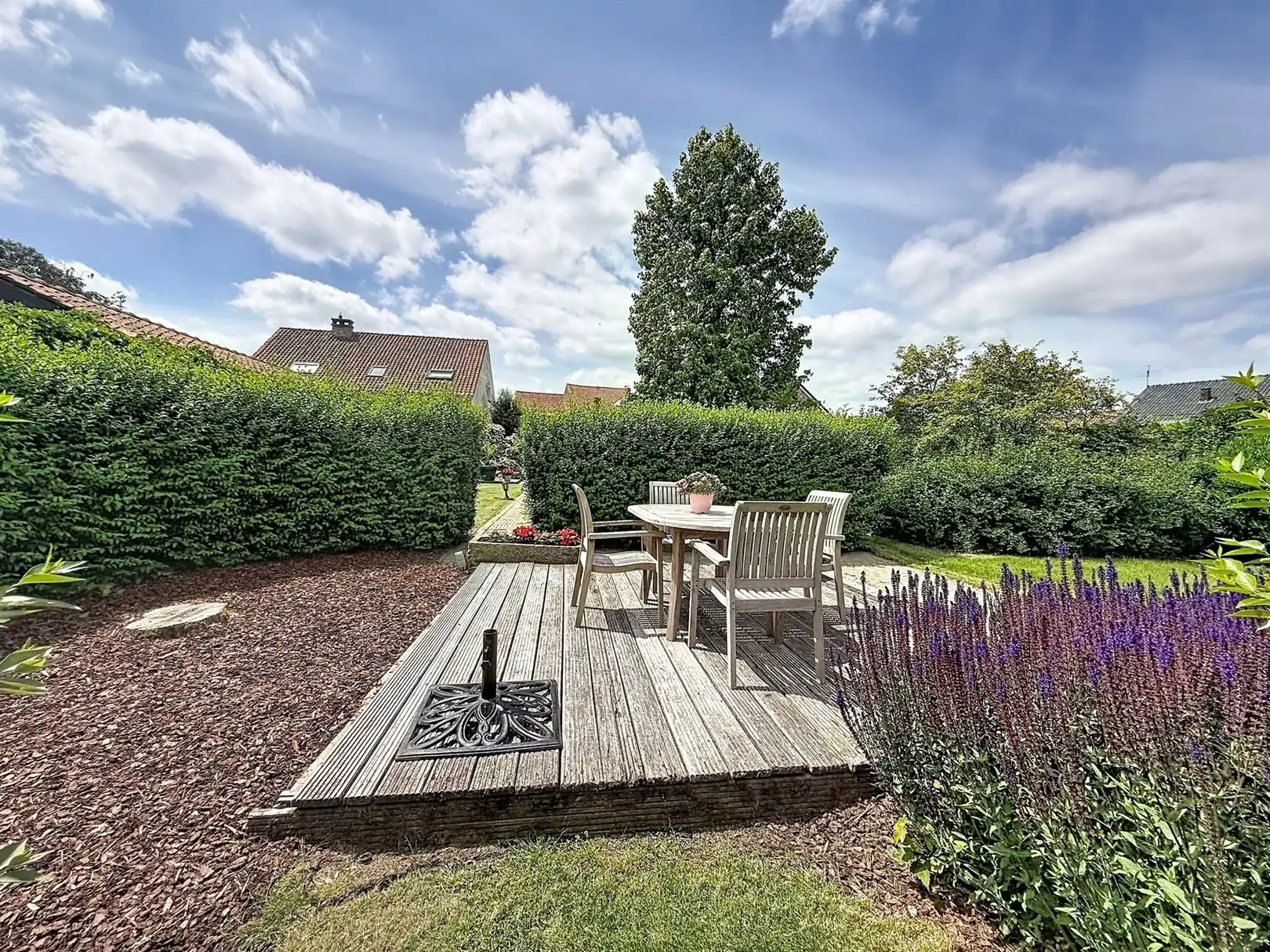 Ruime woning met extra woon- of werkpotentieel  foto 40