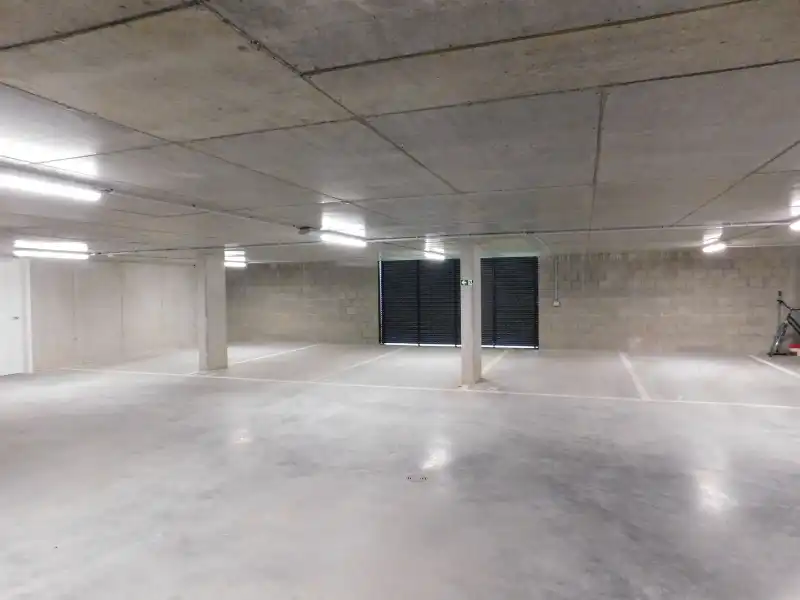 Appartement aan het water met zicht op de vaart inclusief garage foto 18
