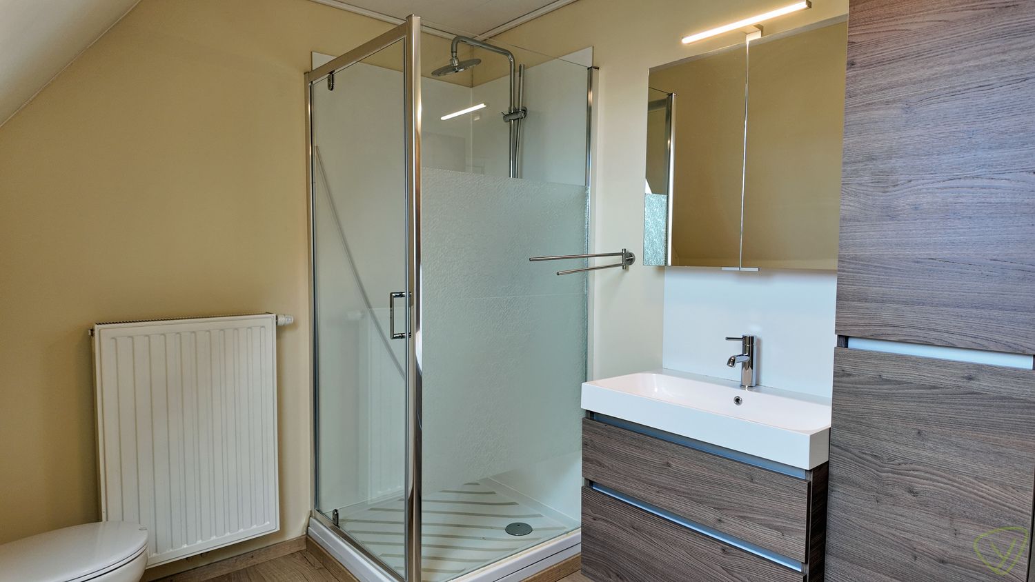 Charmant gerenoveerde woning gelegen te Adegem! foto 17