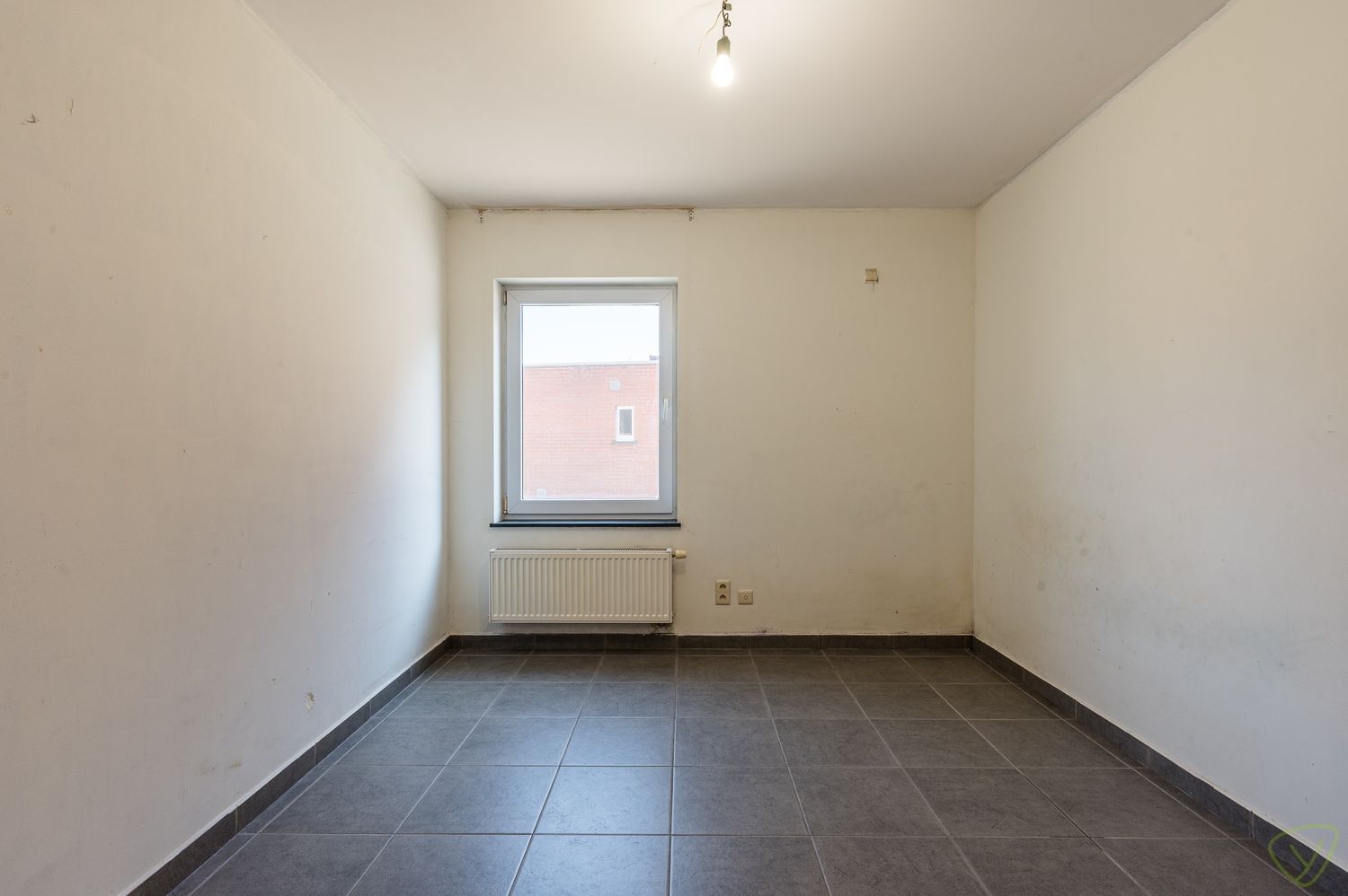 Instapklaar Gelijkvloers Appartement in Eeklo: Comfort en Ruimte op Toplocatie foto 10