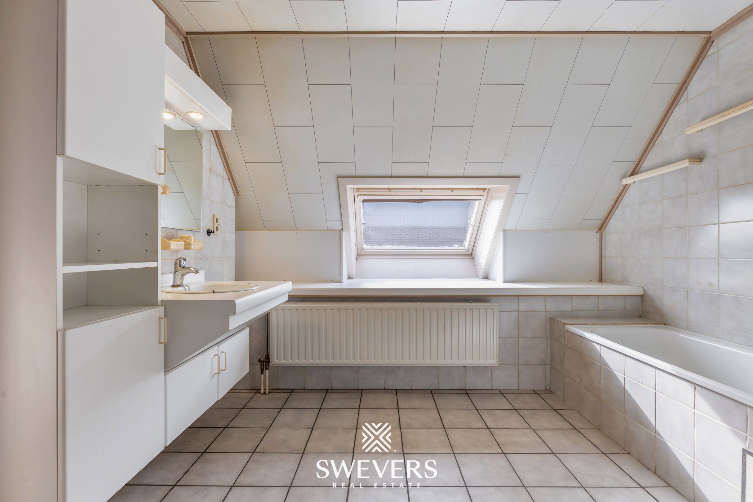 Woning op 6a 09ca met residentiële ligging aan kanaal van Beringen foto 21