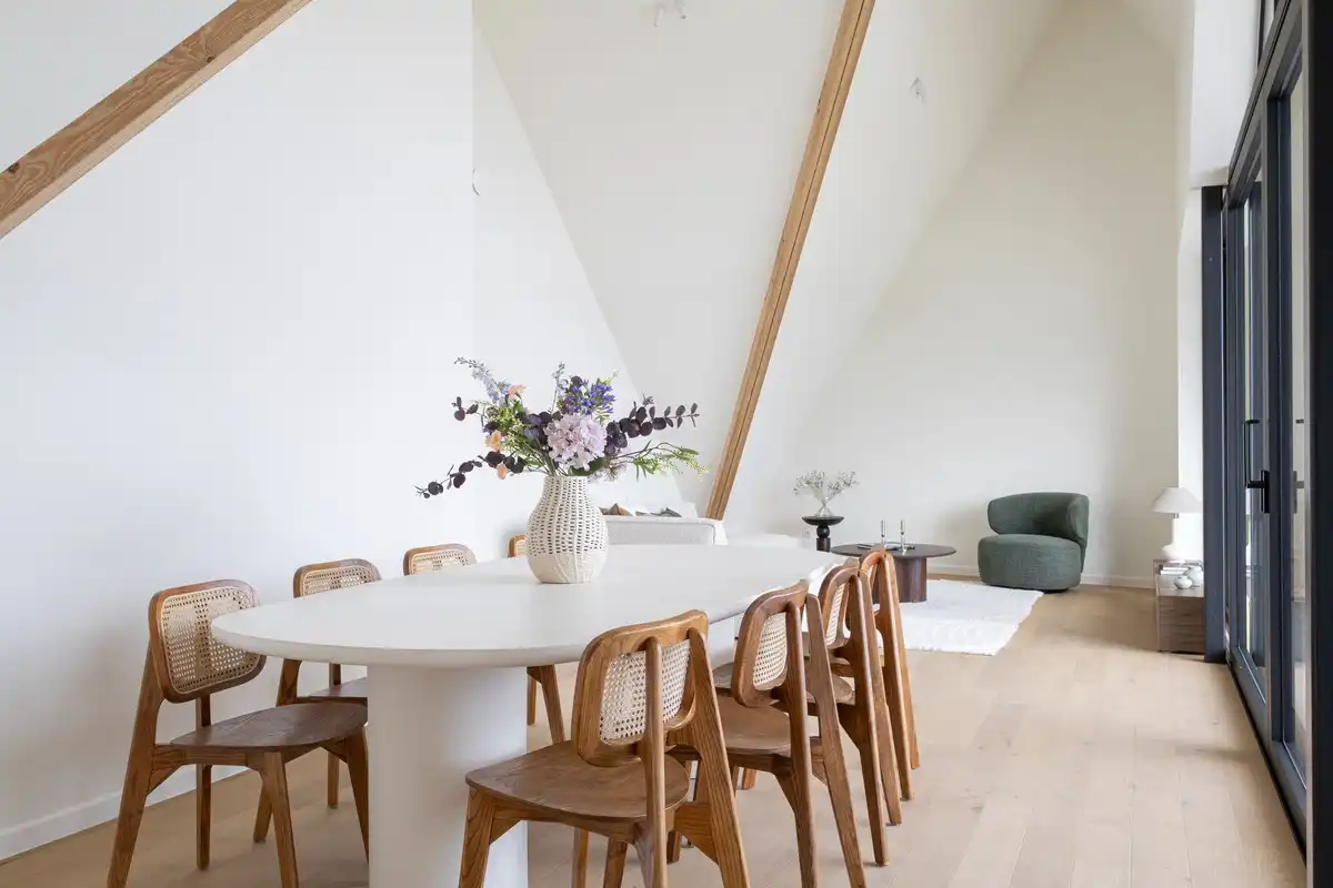 Sfeervol wonen te Brugge in een historisch gebouw foto 4