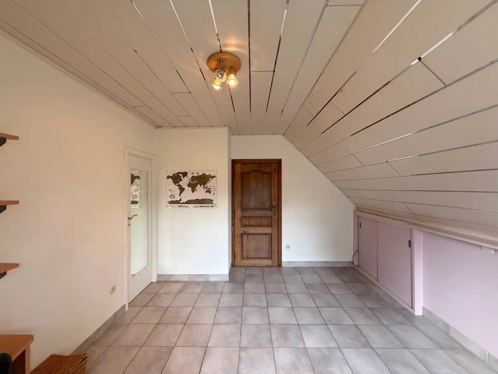 Villa met 4 slaapkamers, bijgebouw en zongerichte tuin foto 22