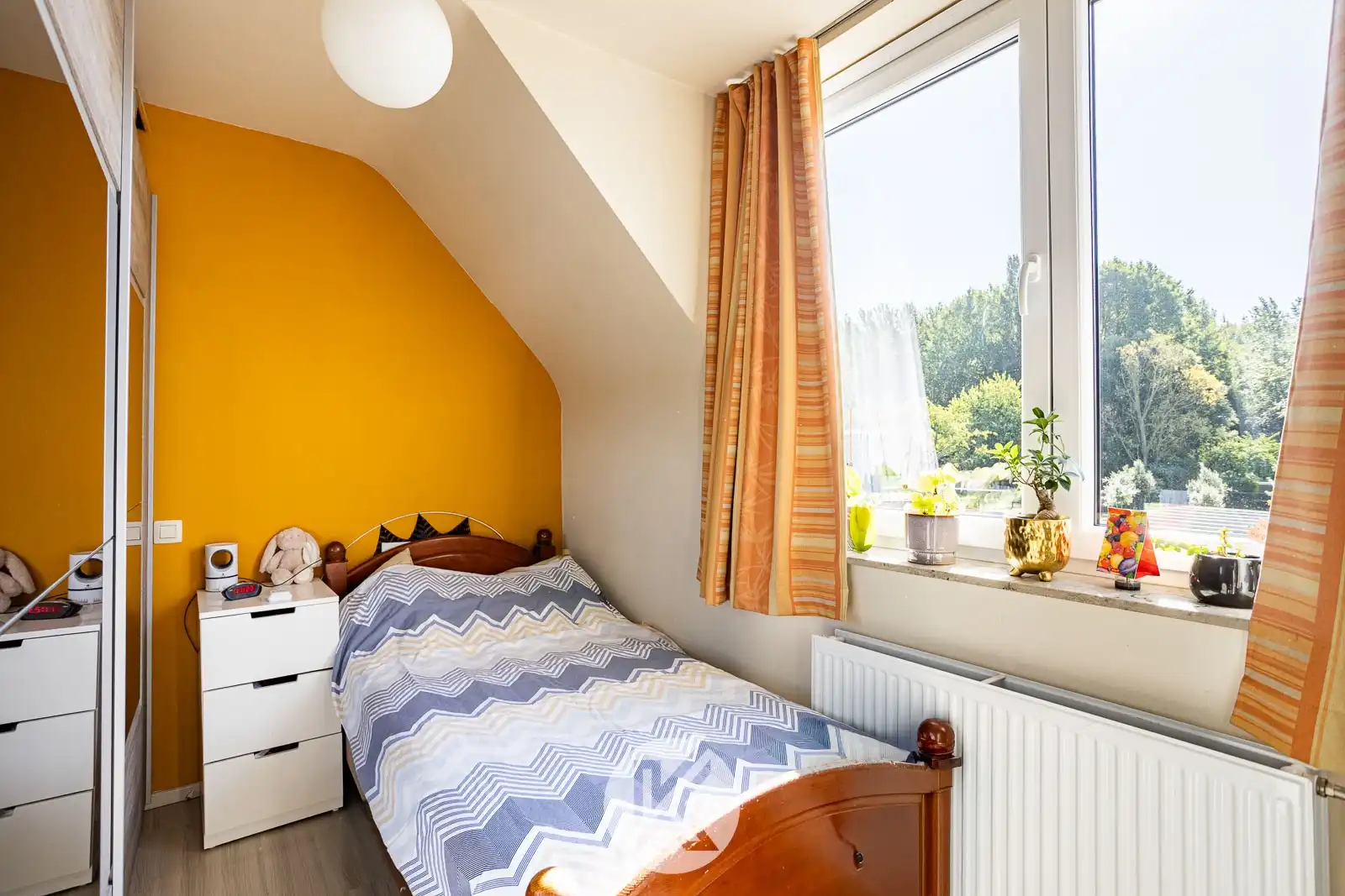 Moderne duplex met 2 slaapkamers en garage foto 13