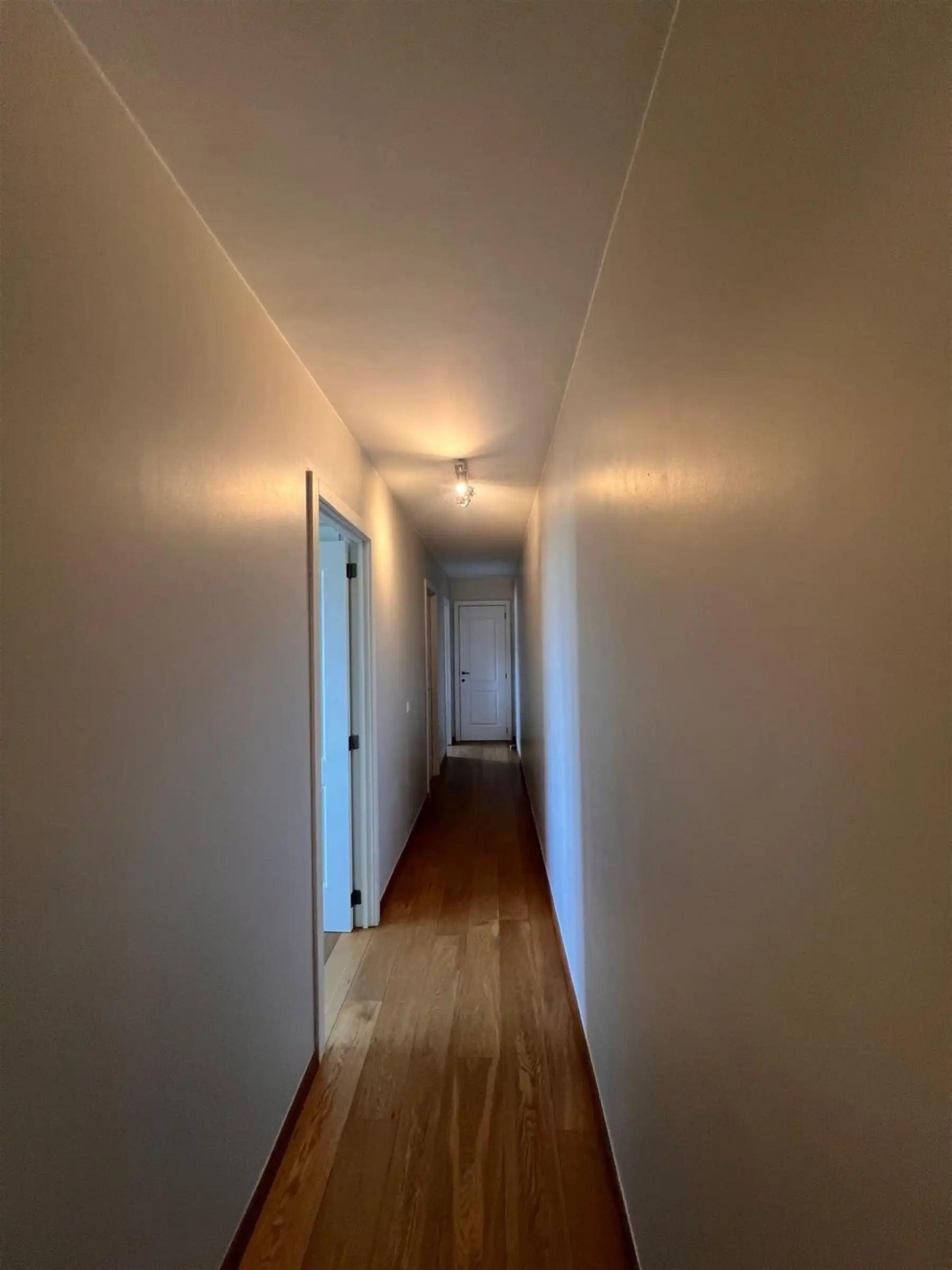 Ruim en stijlvol appartement te huur in Residentie IJsfabriek, centrum Strombeek-Bever foto 7
