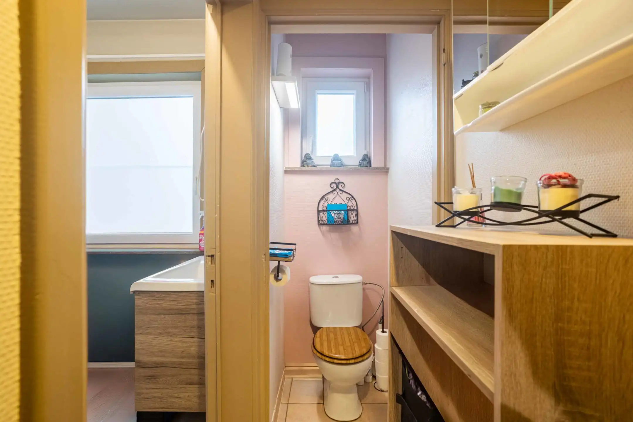 Ruime, statige woning met garage & tuin op aangename locatie foto 13