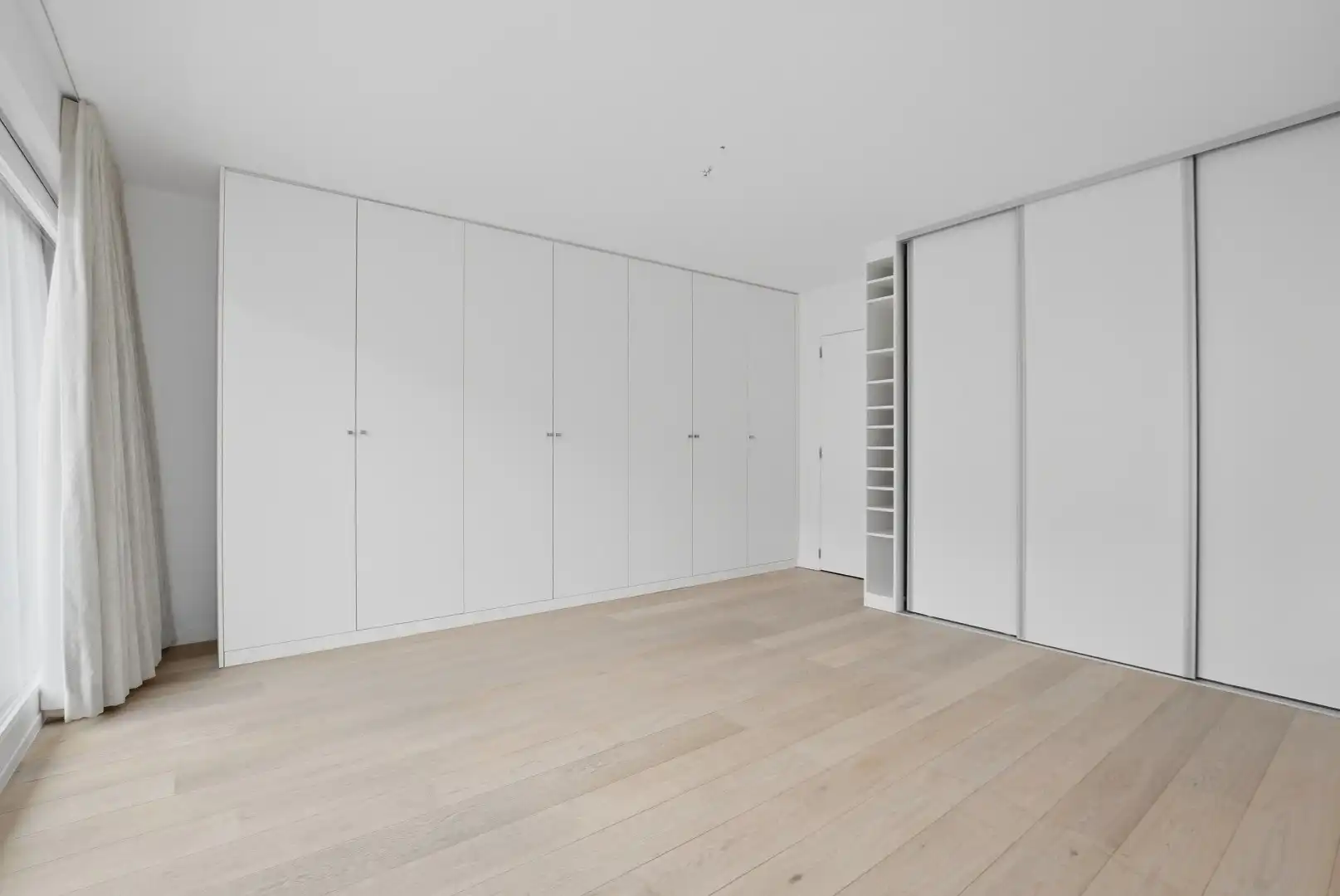 Luxueus praktisch appartement (122m² + 30 m²) met rondom terrassen te Nieuwpoort-Stad foto 11