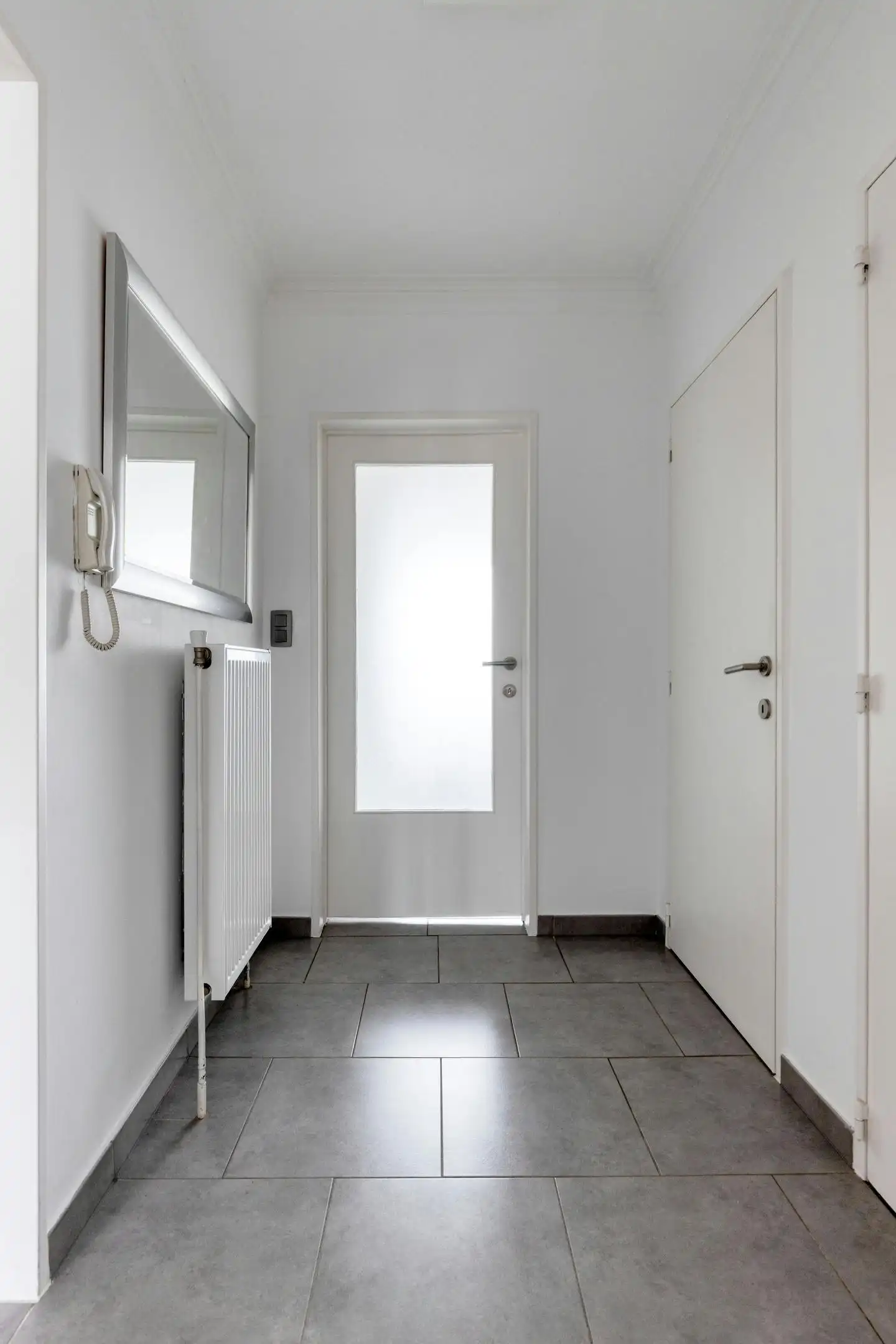 Centraal, verzorgd en stijlvol appartement met tuin en garage foto 17