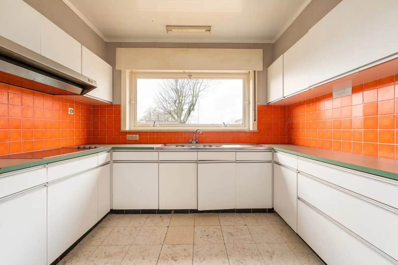 Halfopen blikvanger met grote tuin en 4 slaapkamers in rustige woonwijk in koekelare foto 9