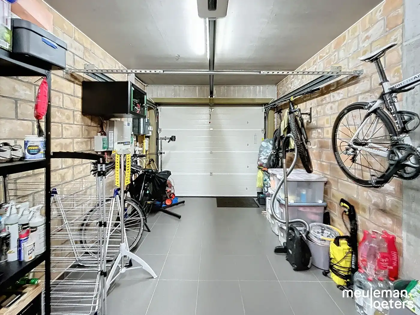 Instapklare energiezuinige woning met drie slaapkamers, tuin en garage foto 7