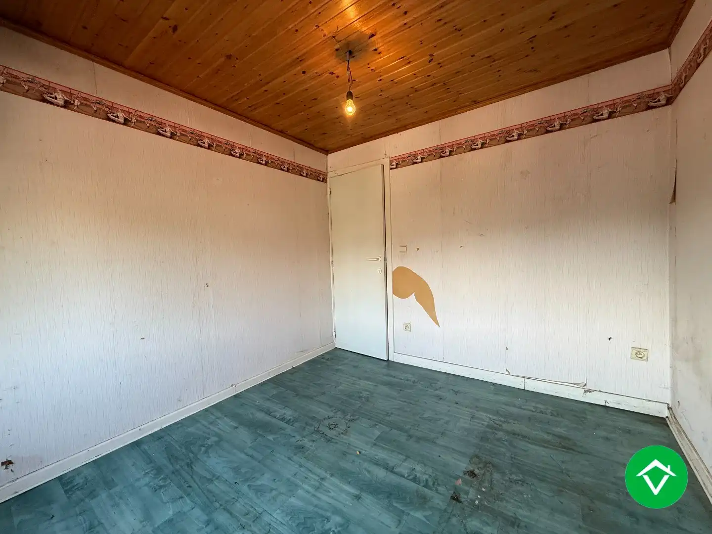 Op te frissen rijwoning met 3 slaapkamers en tuin in centrum Staden foto 12