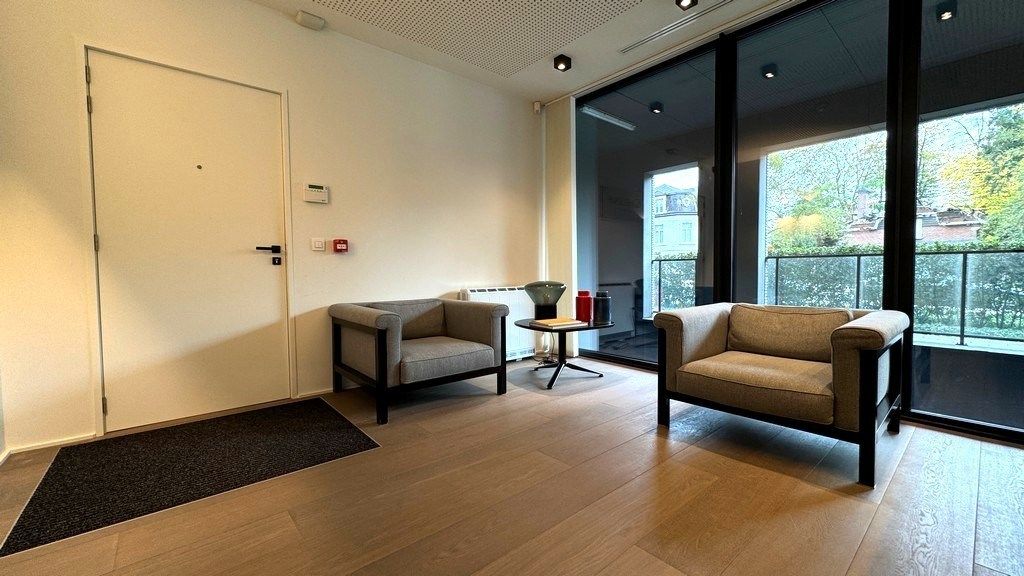 Stijlvol afgewerkt kantoor te koop aan de Sterre in Gent foto 14