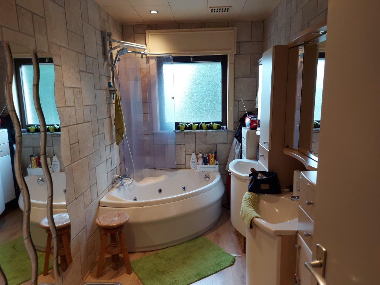 Instapklare bungalow met zwembad op 21a foto 6