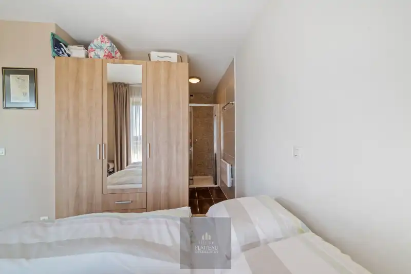 Centraal gelegen hoekappartement met zonnig terras en open zichten foto 12