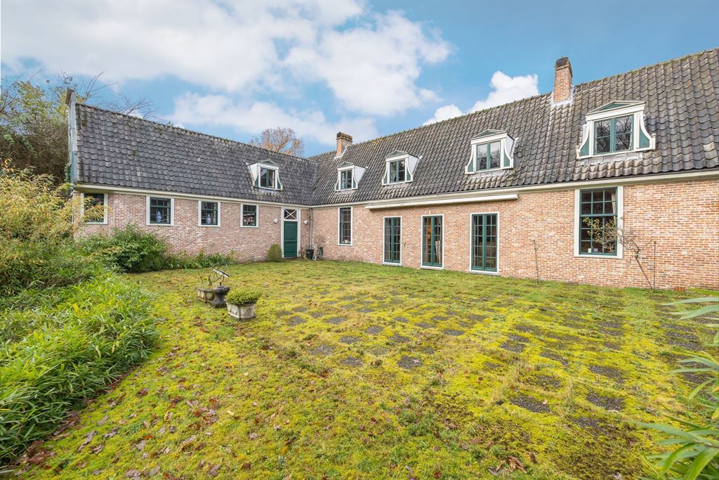 Te renoveren villa in Zaanse-stijl op 3.348m² foto 14