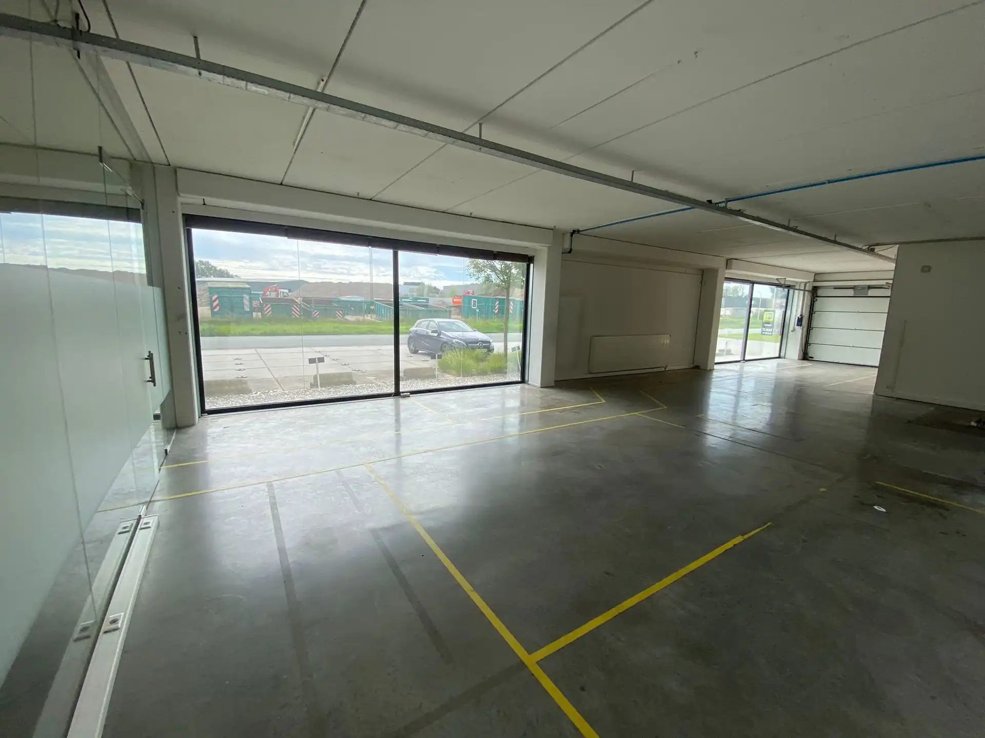 Kantoor/Showroomruimtes te huur Kruibeke foto 19