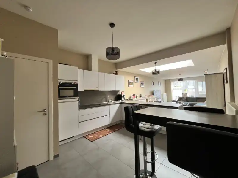 Woning met 4 slaapkamers foto 4