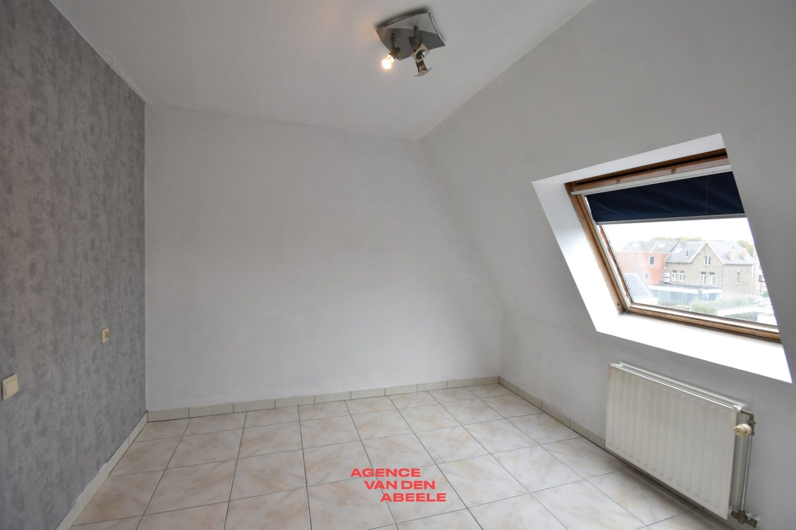 Zeer lichtrijk appartement met 2 slaapkamers en terras  foto 13