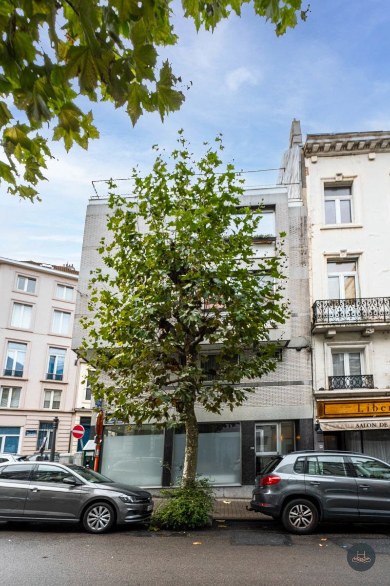 Lichtrijk, karaktervol appartement op uitstekende locatie foto 19